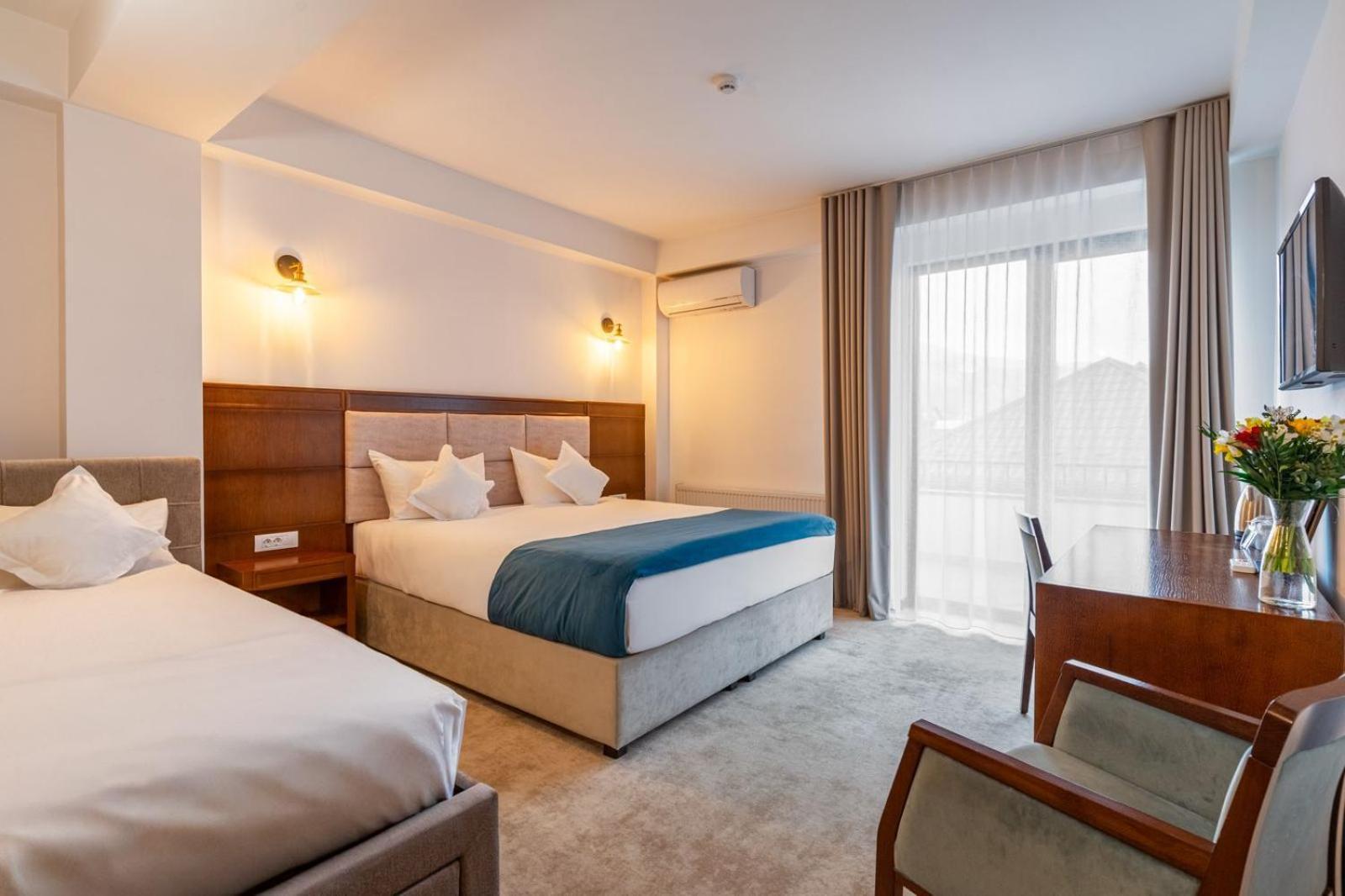Hotel Buchenland Gura Humorului Eksteriør billede